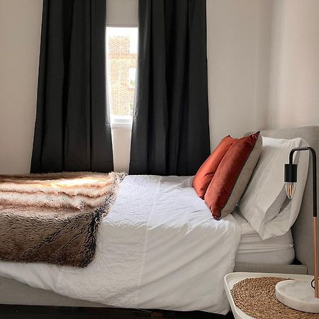 Bright Chiswick Apartment - Great Location 伦敦 外观 照片