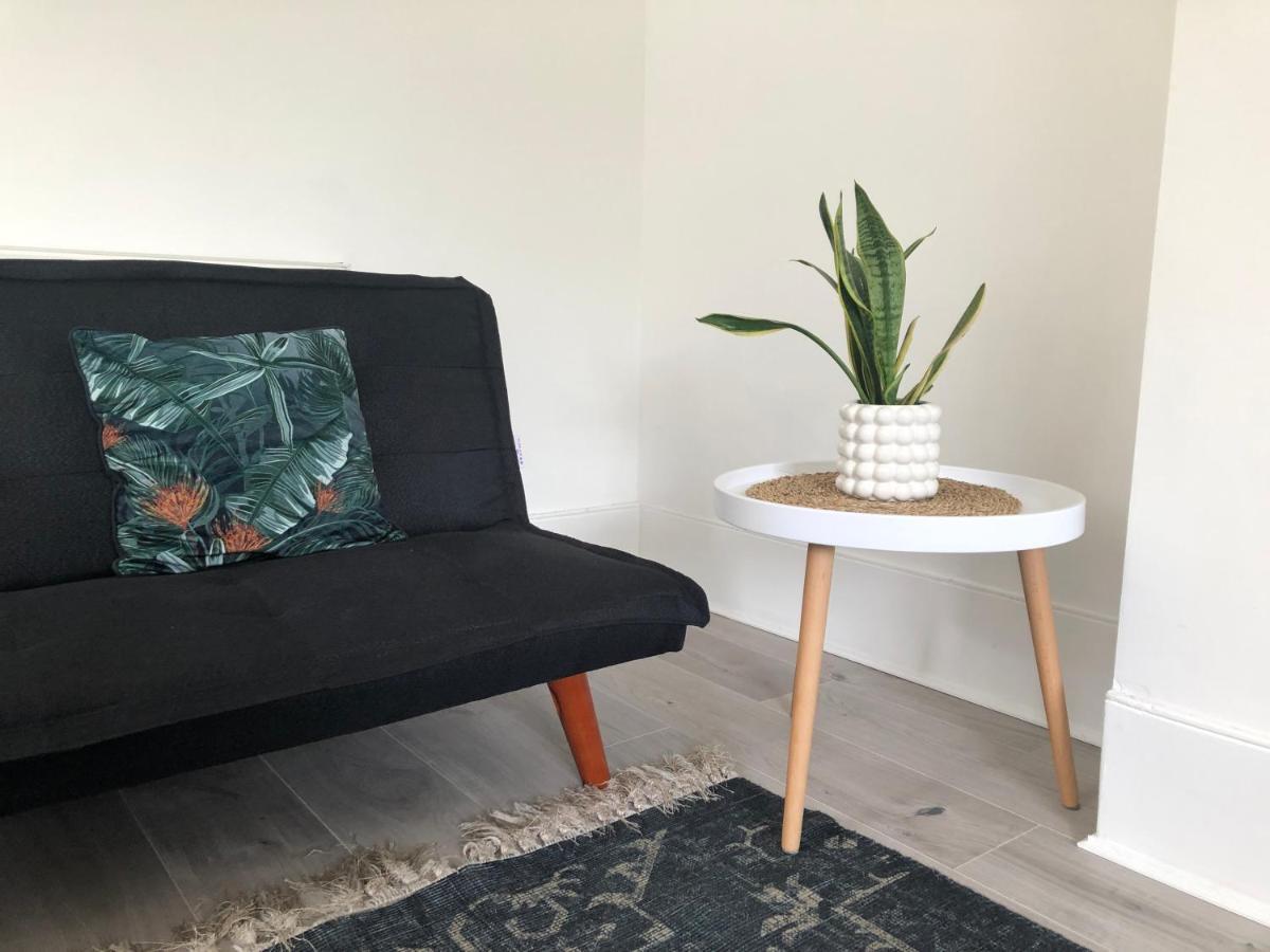 Bright Chiswick Apartment - Great Location 伦敦 外观 照片