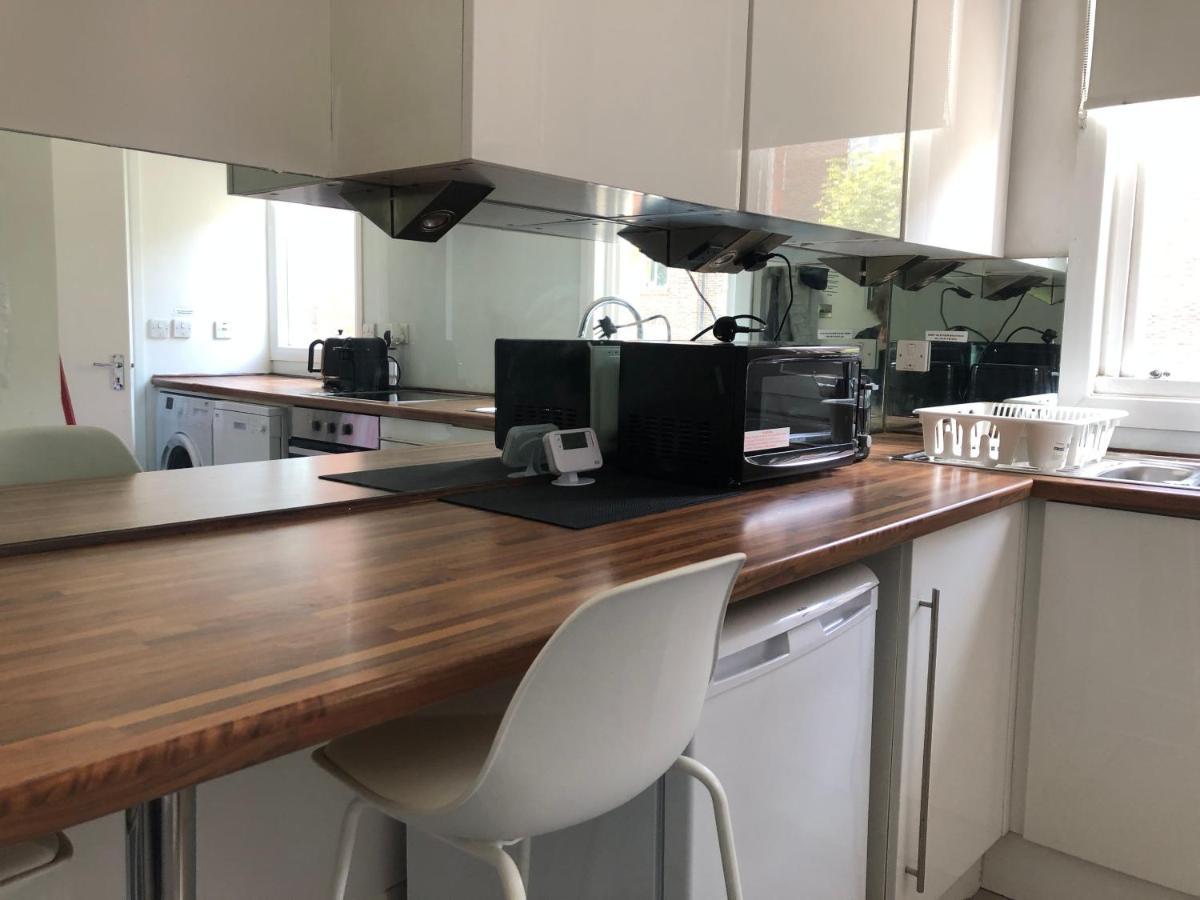Bright Chiswick Apartment - Great Location 伦敦 外观 照片